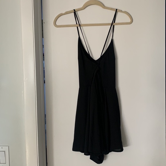 Express Romper - Picture 4 of 5